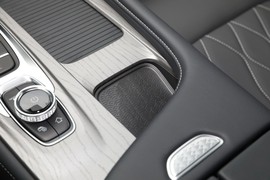 2024款奇瑞艾瑞泽8