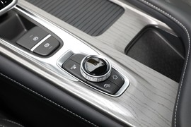 2024款奇瑞艾瑞泽8