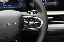 2024款奇瑞艾瑞泽8