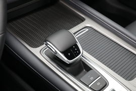 2024款奇瑞艾瑞泽8