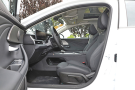 2024款奇瑞艾瑞泽8