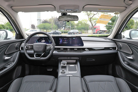 2024款奇瑞艾瑞泽8