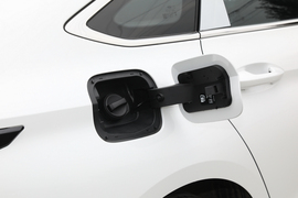 2024款奇瑞艾瑞泽8