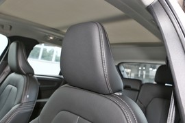 2024款沃尔沃XC40