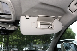 2024款沃尔沃XC40