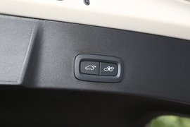 2024款沃尔沃XC40