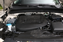 2024款沃尔沃XC40