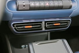 2025款比亚迪海鸥