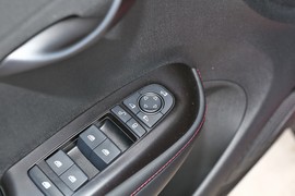 2025款比亚迪海豚