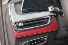2025款凯迪拉克XT5
