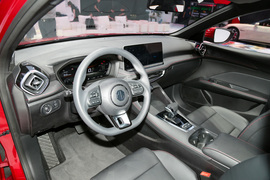 新一代MG5