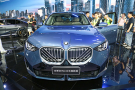 全新宝马X3长轴距