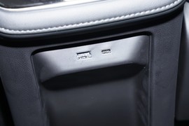 2025款奇瑞瑞虎8