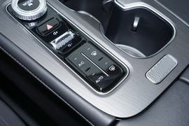 2025款奇瑞瑞虎8