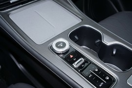 2025款奇瑞瑞虎8