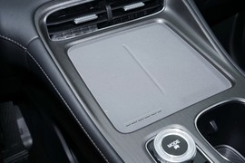 2025款奇瑞瑞虎8