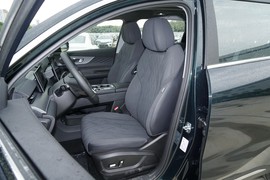 2025款奇瑞瑞虎8