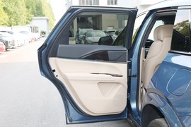 2025款凯迪拉克XT5