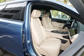 2025款凯迪拉克XT5