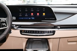 2025款凯迪拉克XT5