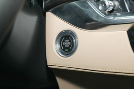 2025款凯迪拉克XT5