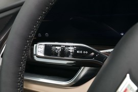2025款凯迪拉克XT5