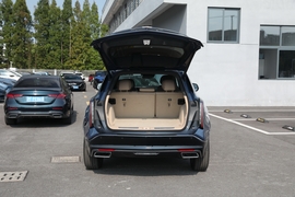 2025款凯迪拉克XT5