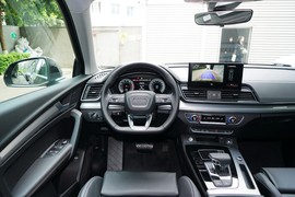 2024款奥迪Q5L