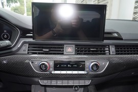2024款奥迪RS