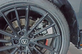 2024款长安UNI-V