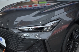 2024款长安UNI-V