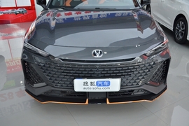 2024款长安UNI-V