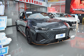 2024款长安UNI-V