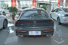 2024款长安UNI-V