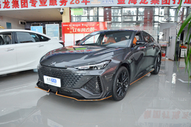 2024款长安UNI-V