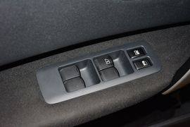 2012款日产逍客2.0XL火CVT两驱