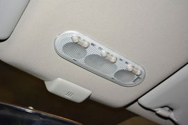 2012款日产逍客2.0XL火CVT两驱