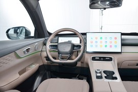 2025款奇瑞瑞虎8