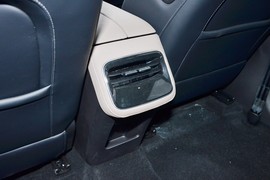 2025款奇瑞瑞虎8