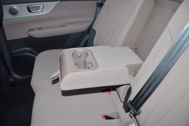 2025款奇瑞瑞虎8