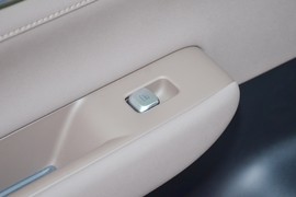 2025款奇瑞瑞虎8