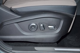 2025款奇瑞瑞虎8