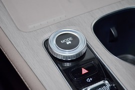 2025款奇瑞瑞虎8