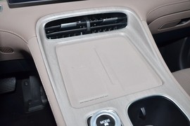 2025款奇瑞瑞虎8