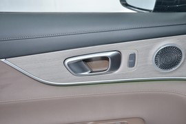 2025款奇瑞瑞虎8