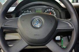 2013款斯柯达昕锐1.6L自动乐选型
