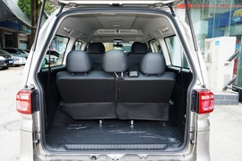 2023款东风风行菱智