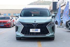 2023款东风风行游艇