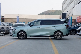 2023款东风风行游艇