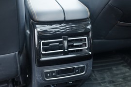 2023款东风风行游艇